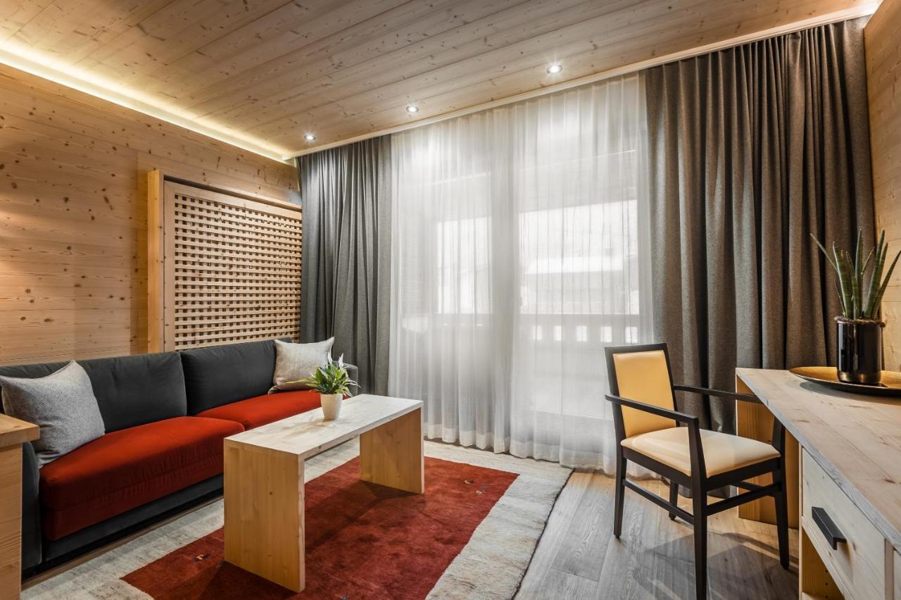 Hotel La Majun Ла Вилла Экстерьер фото